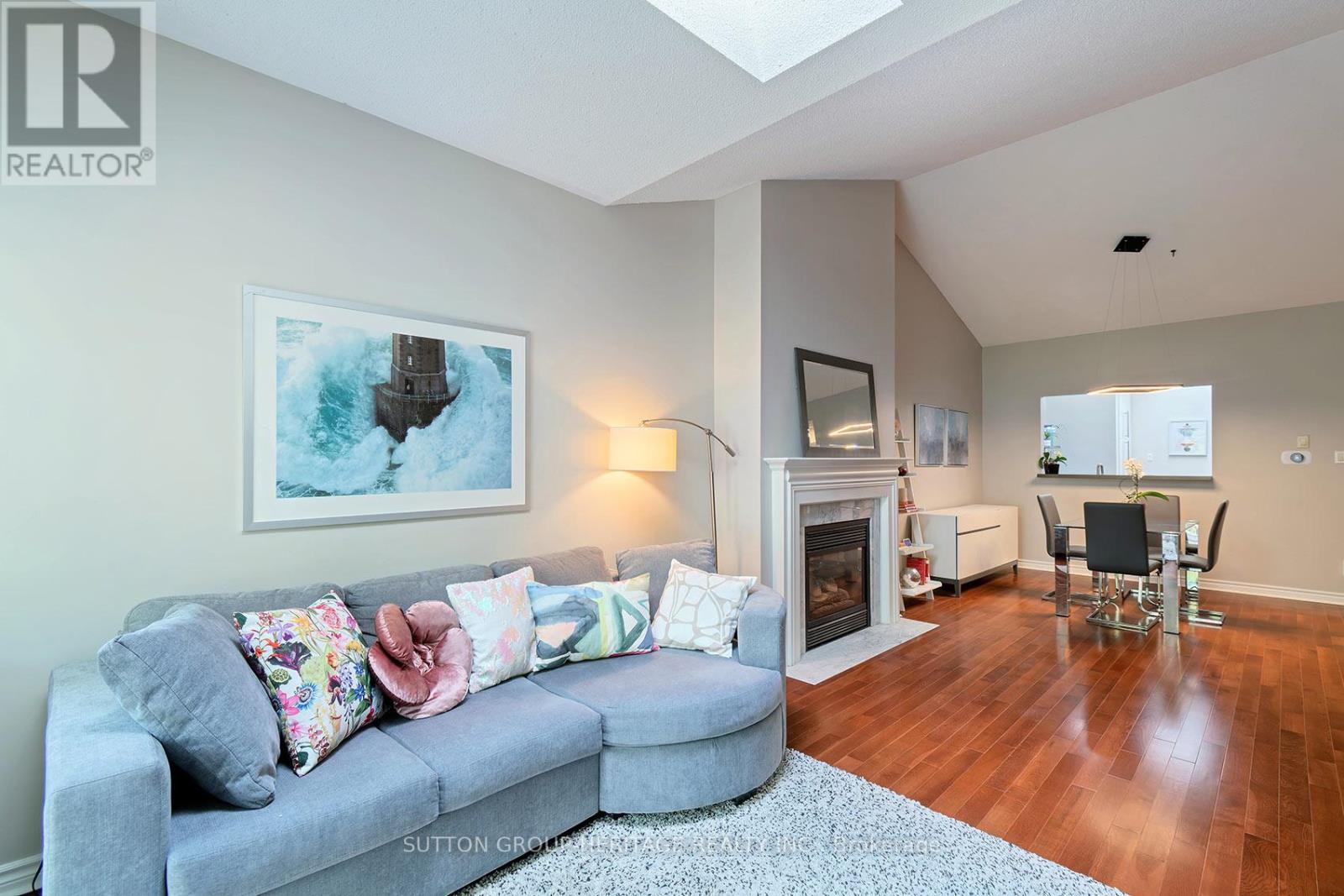 12 Sandpiper Key Way, Markham, Ontario  L6E 1B4 - Photo 9 - N13424614