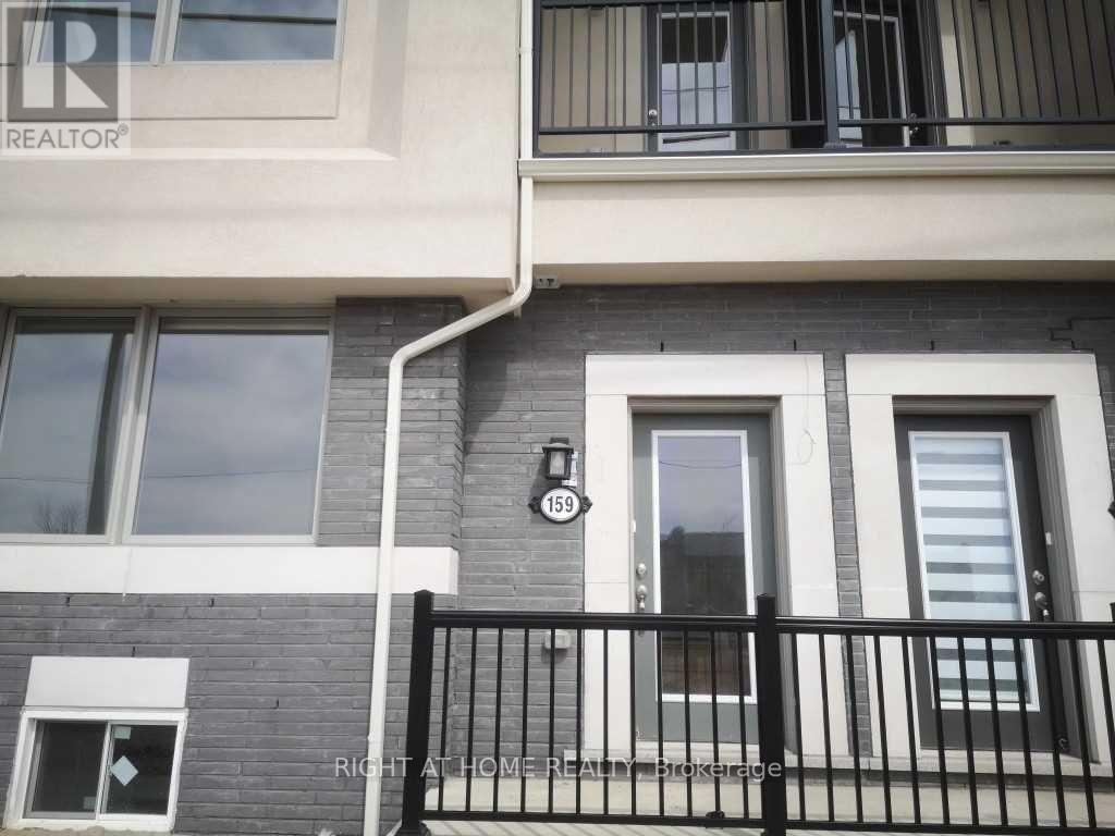 159 Markland Street, Markham, Ontario  L6C 3B5 - Photo 3 - N13424774