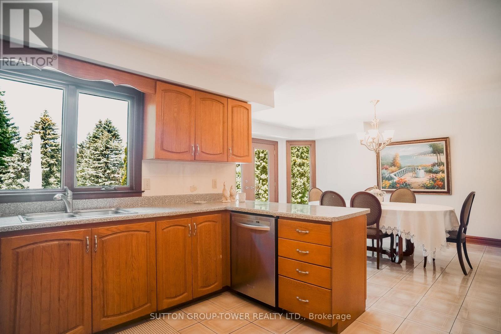 138 Dianawood Ridge, Vaughan, Ontario  L4L 6W8 - Photo 14 - N13424888