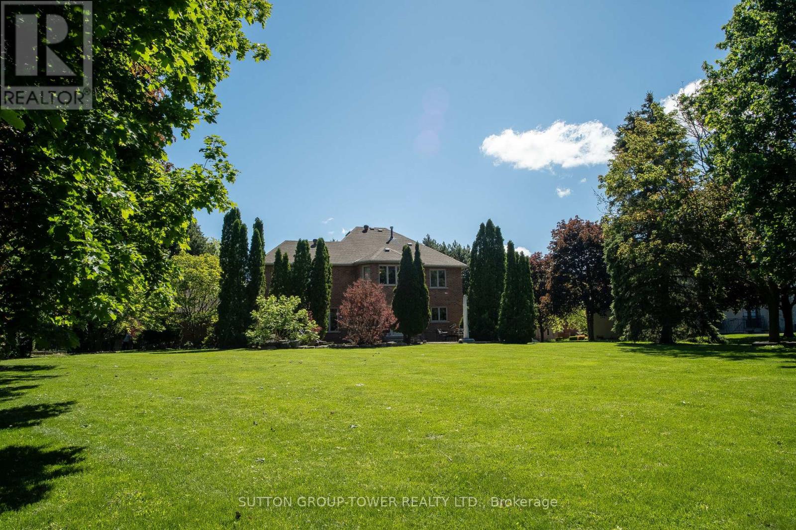 138 Dianawood Ridge, Vaughan, Ontario  L4L 6W8 - Photo 9 - N13424888