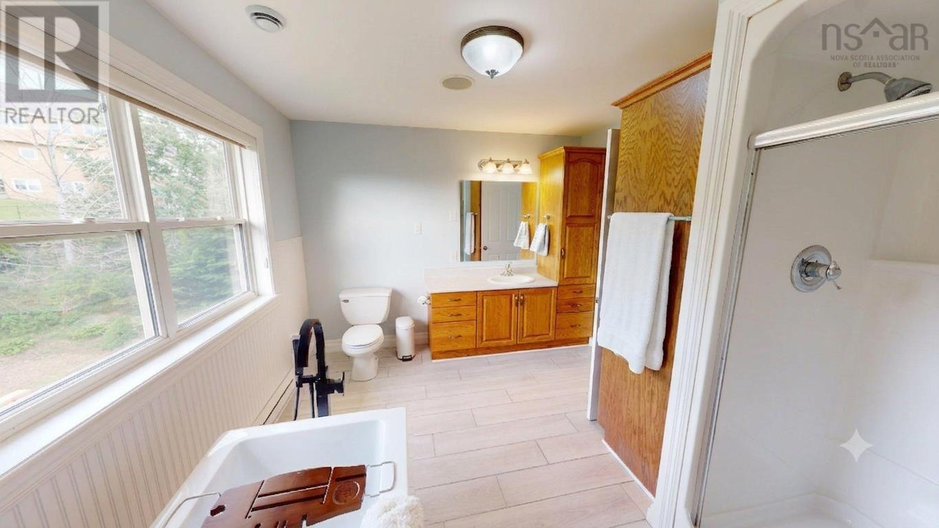 79 Edgewater Close, Dartmouth, Nova Scotia  B2W 6S3 - Photo 22 - 202613778