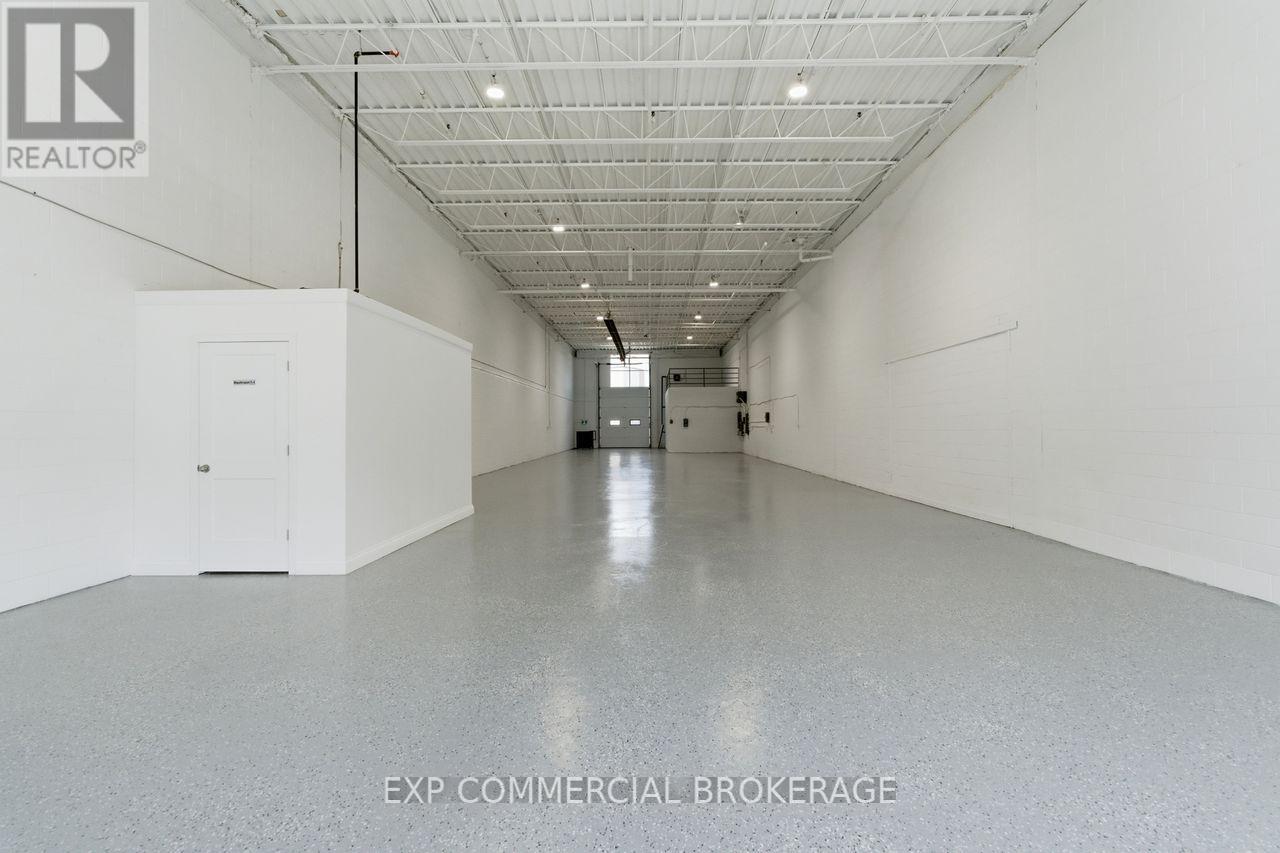 10 - 397 Humberline Drive, Toronto, Ontario  M9W 5T5 - Photo 6 - W13131130