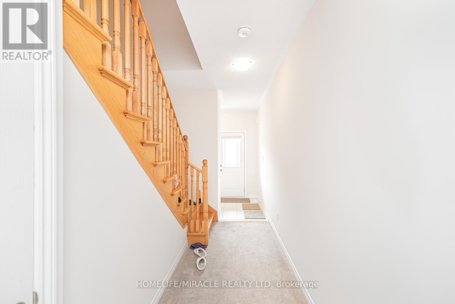 82 Baker Street, Thorold, Ontario  L2V 0N1 - Photo 4 - X13412258