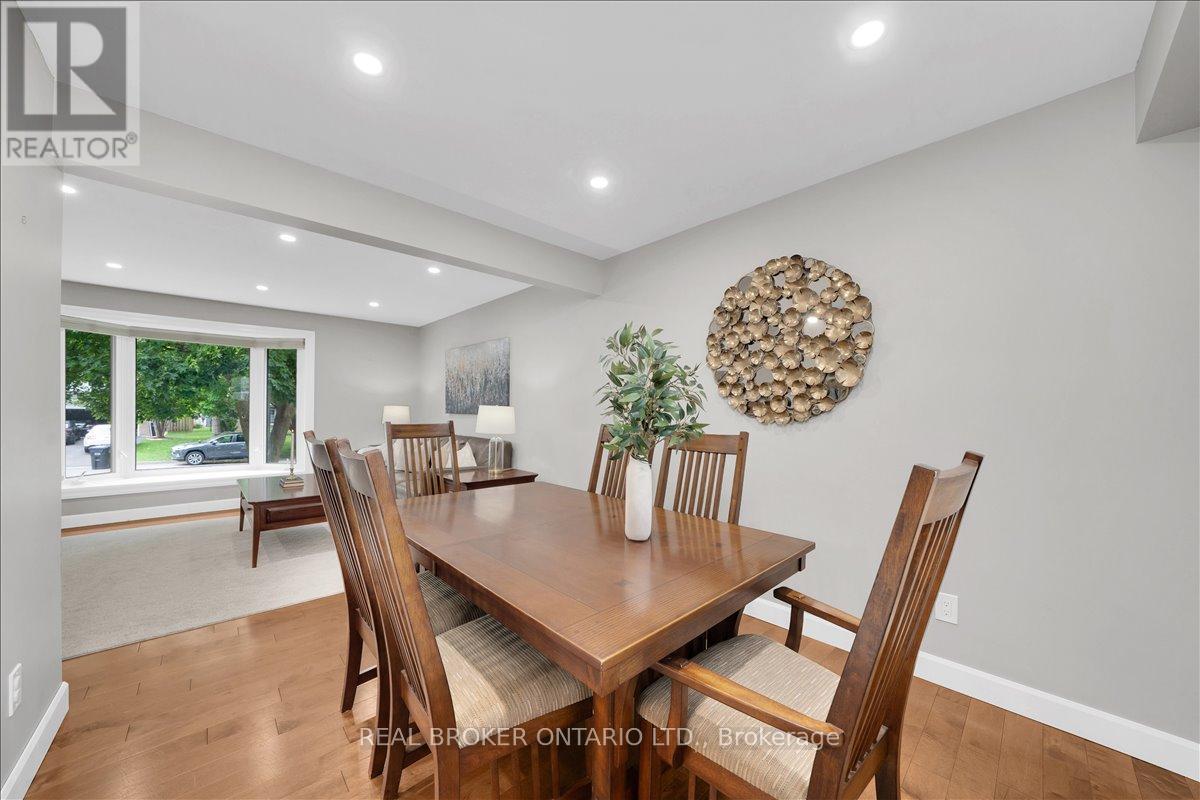 34 Wright Crescent, Caledon, Ontario  L7E 3X9 - Photo 13 - W13424532