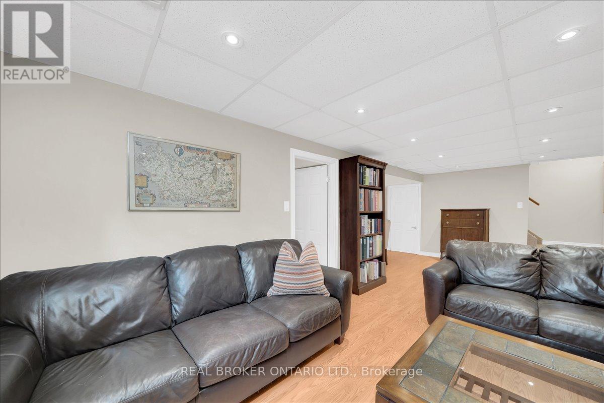 34 Wright Crescent, Caledon, Ontario  L7E 3X9 - Photo 39 - W13424532