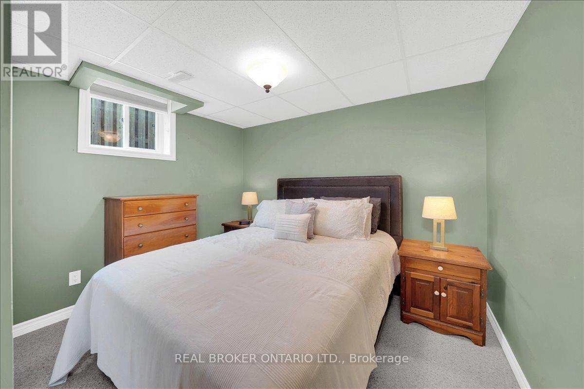 34 Wright Crescent, Caledon, Ontario  L7E 3X9 - Photo 40 - W13424532