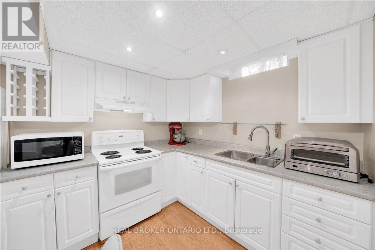 34 Wright Crescent, Caledon, Ontario  L7E 3X9 - Photo 42 - W13424532