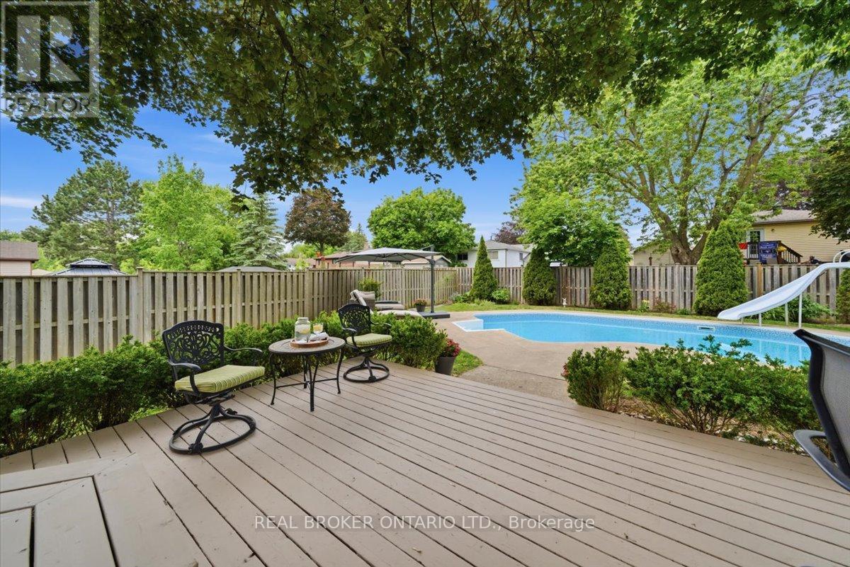 34 Wright Crescent, Caledon, Ontario  L7E 3X9 - Photo 45 - W13424532