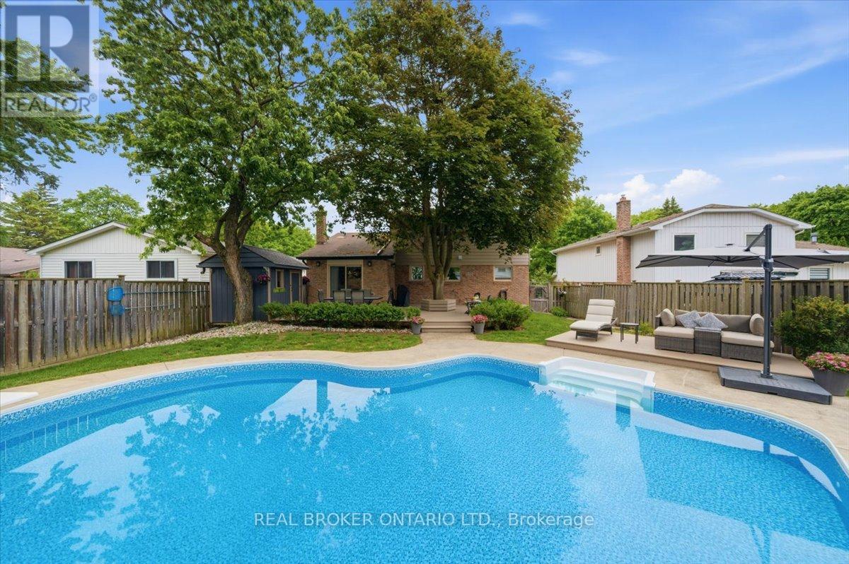34 Wright Crescent, Caledon, Ontario  L7E 3X9 - Photo 47 - W13424532