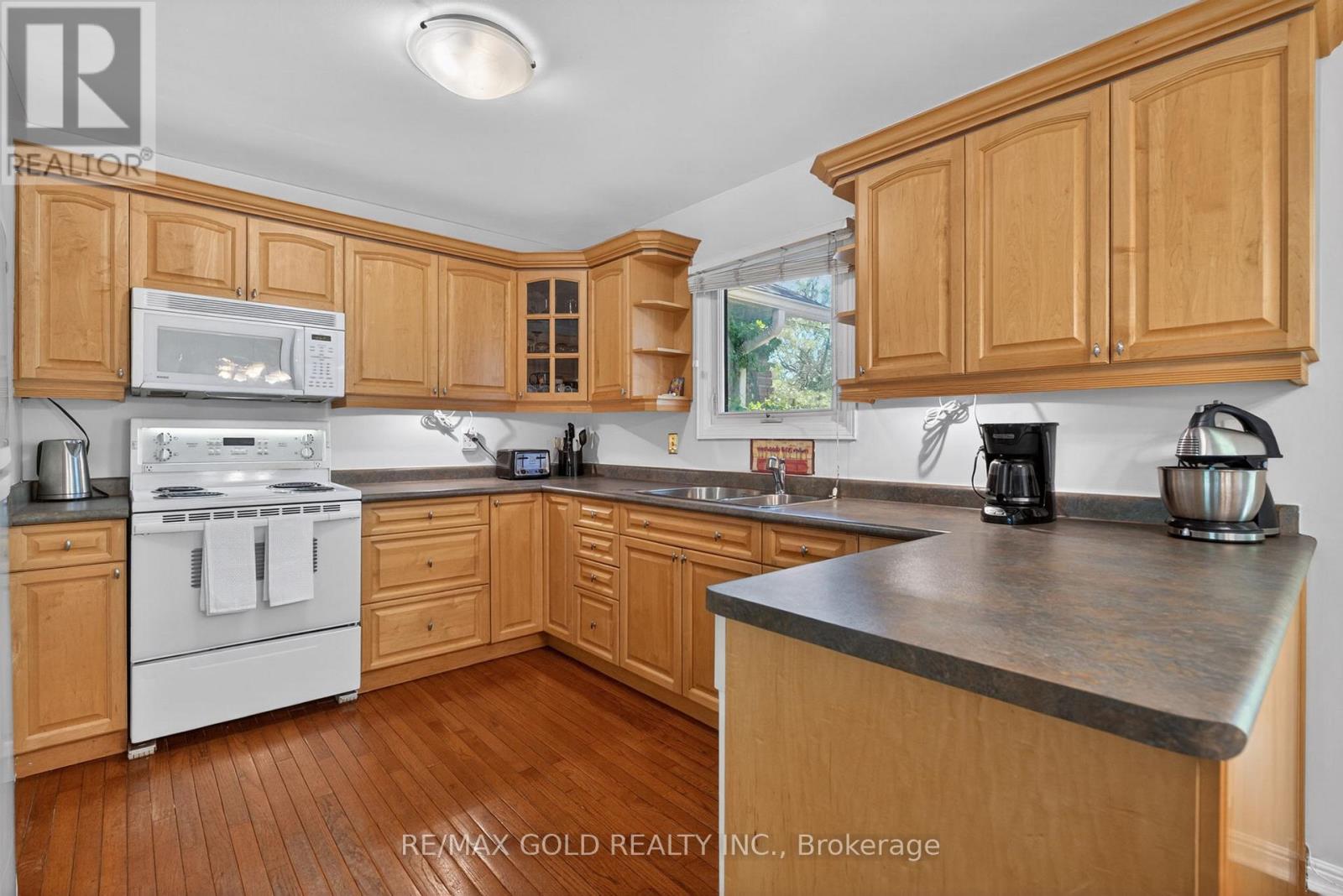 14 Cairnmore Court, Brampton, Ontario  L6Z 1T6 - Photo 16 - W13424582