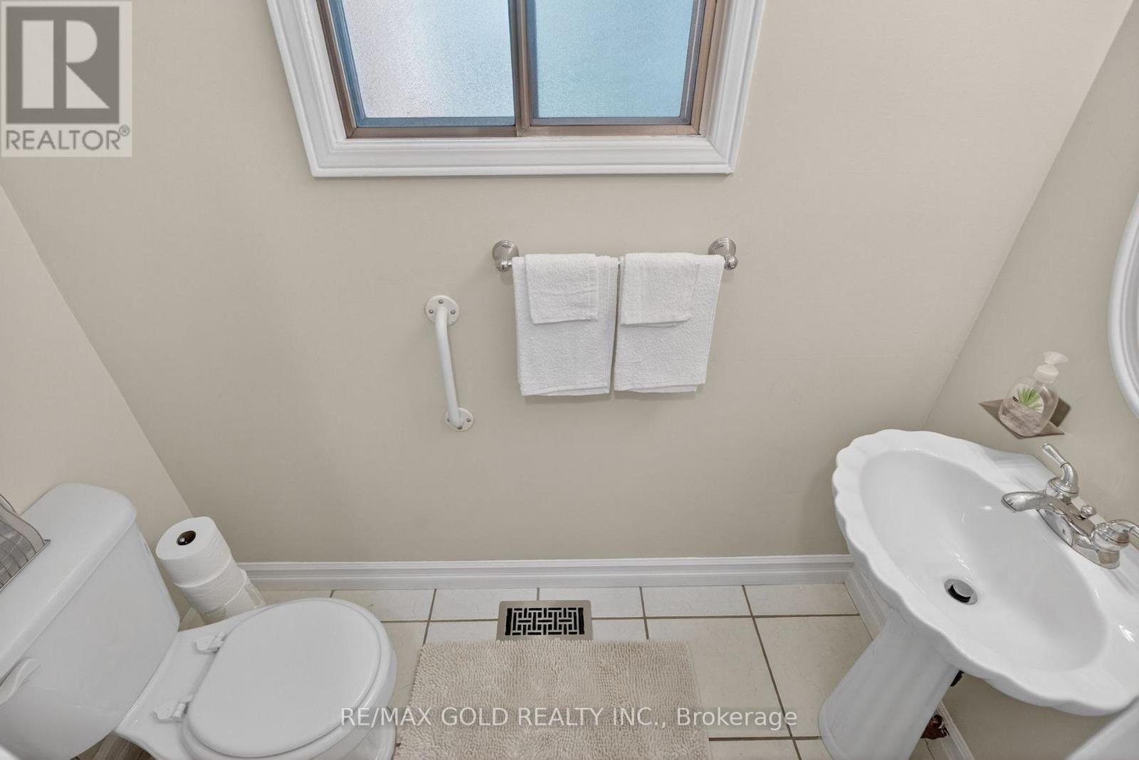14 Cairnmore Court, Brampton, Ontario  L6Z 1T6 - Photo 19 - W13424582