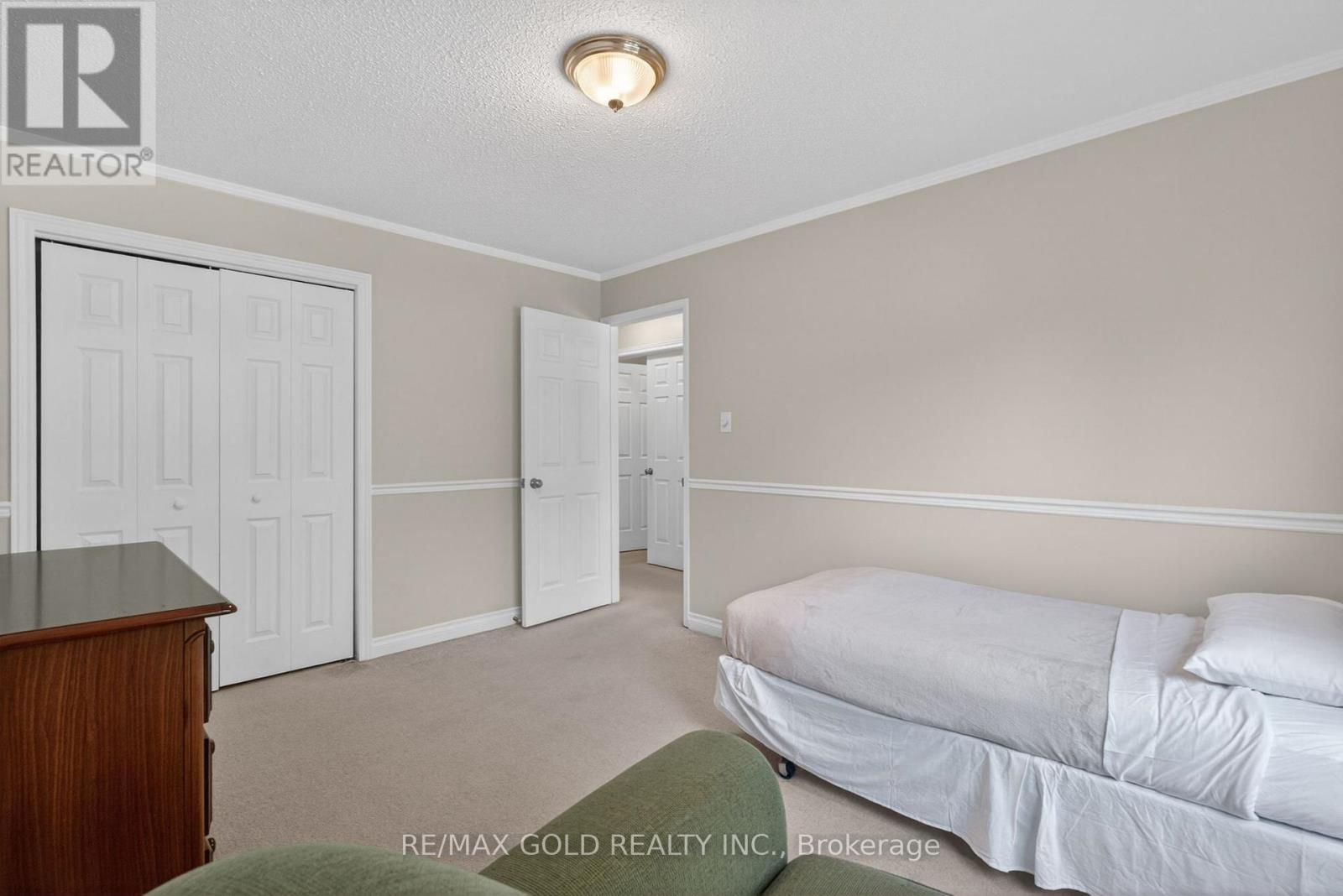 14 Cairnmore Court, Brampton, Ontario  L6Z 1T6 - Photo 24 - W13424582
