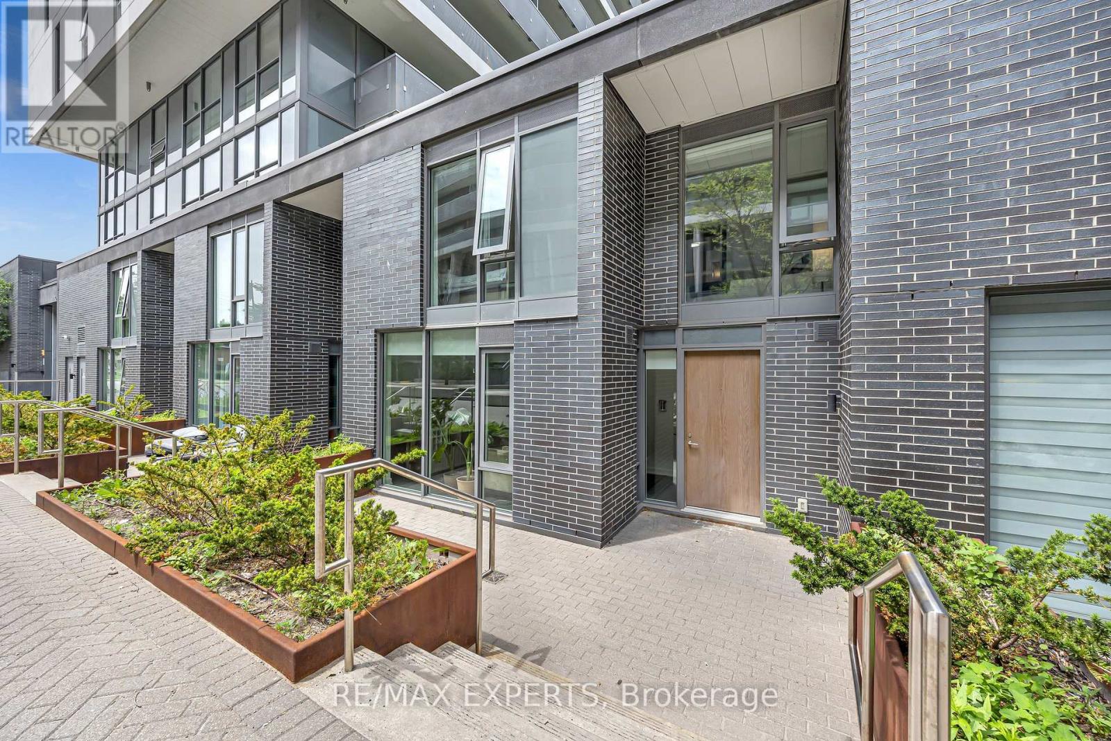 160 FLEMINGTON RD E ROAD, Toronto, Ontario