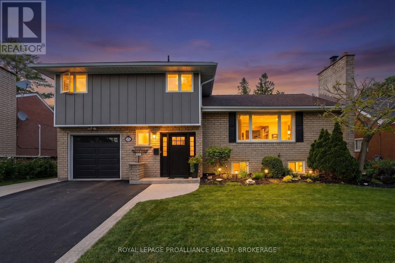 317 Avenue Road, Kingston, Ontario  K7M 1C8 - Photo 1 - X13425004