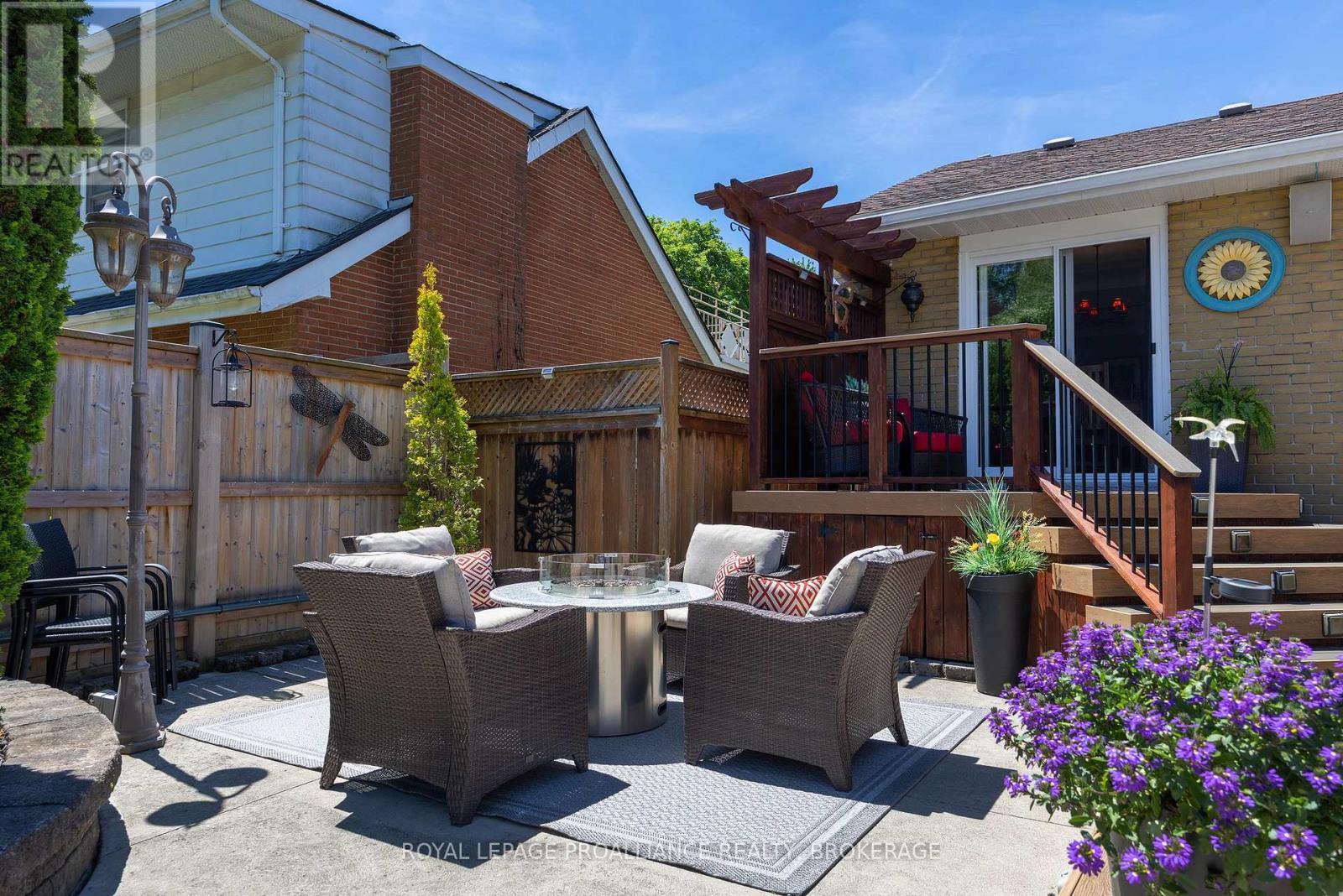 317 Avenue Road, Kingston, Ontario  K7M 1C8 - Photo 11 - X13425004