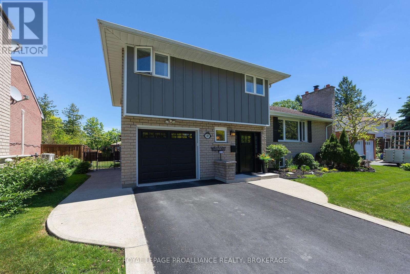 317 Avenue Road, Kingston, Ontario  K7M 1C8 - Photo 2 - X13425004