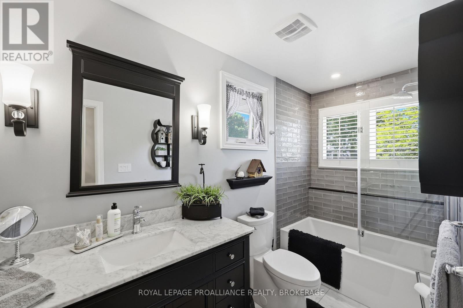 317 Avenue Road, Kingston, Ontario  K7M 1C8 - Photo 46 - X13425004