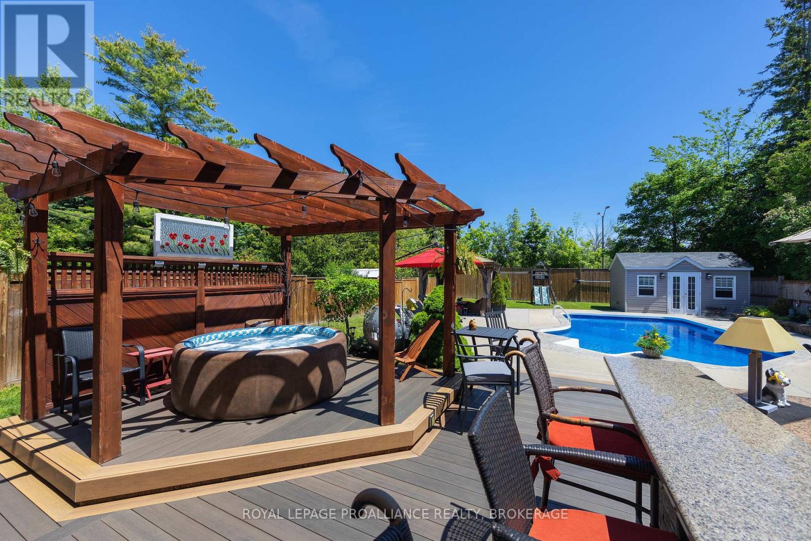 317 Avenue Road, Kingston, Ontario  K7M 1C8 - Photo 7 - X13425004