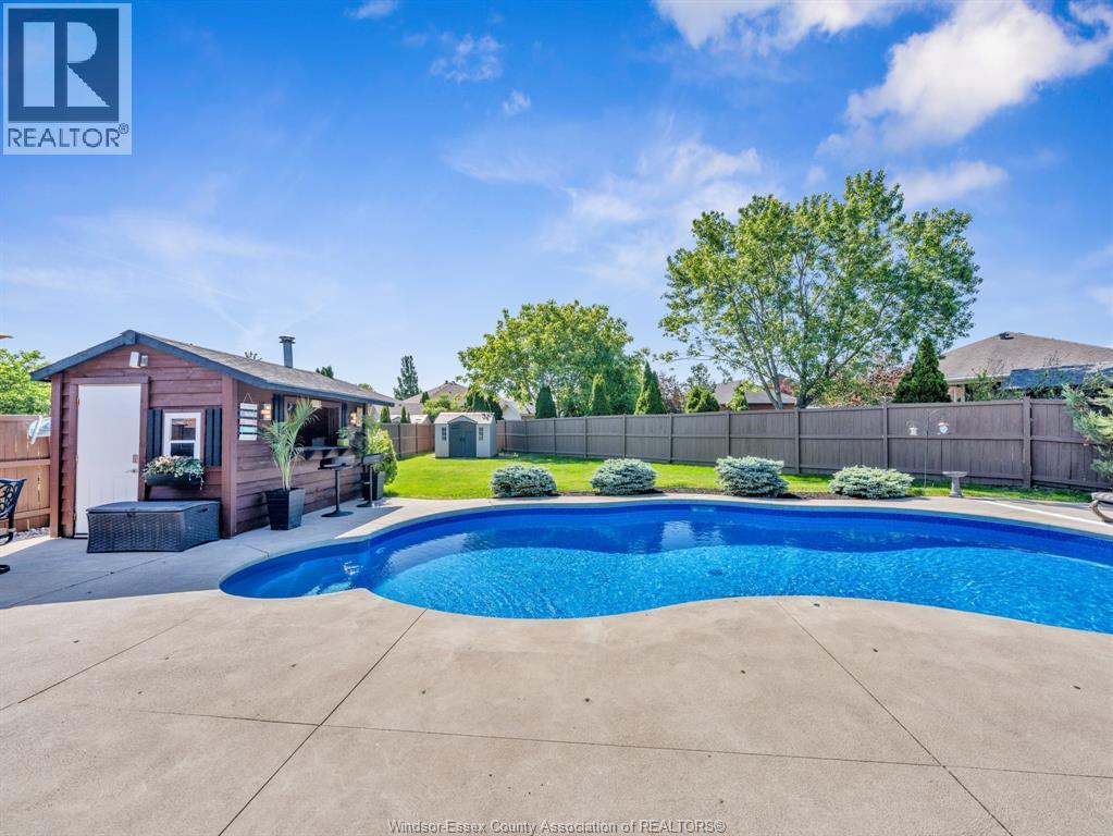 3939 Wildwood Drive, Windsor, Ontario  N8R 2L4 - Photo 33 - 26013670