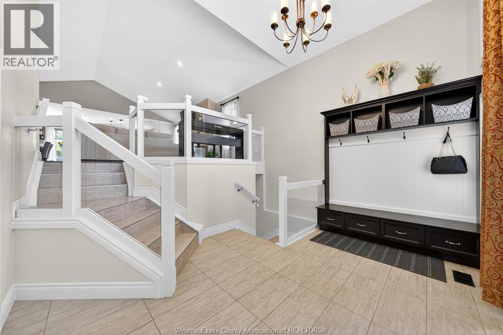 3939 Wildwood Drive, Windsor, Ontario  N8R 2L4 - Photo 4 - 26013670