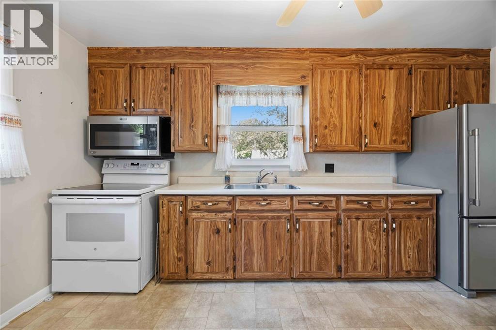 1508 Forest Street, Sarnia photo 9