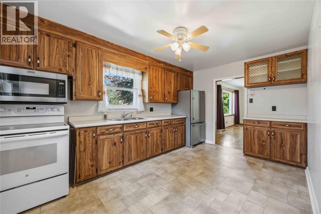 1508 Forest Street, Sarnia photo 10