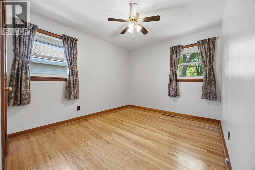 1508 Forest Street, Sarnia photo 13