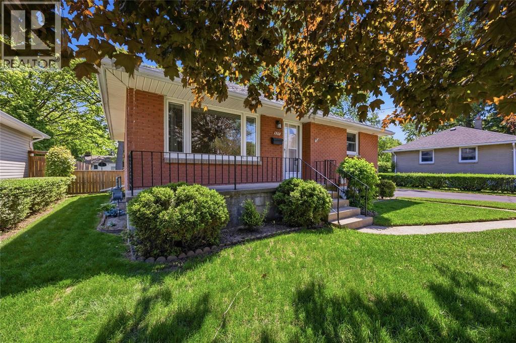1508 Forest Street, Sarnia photo 3