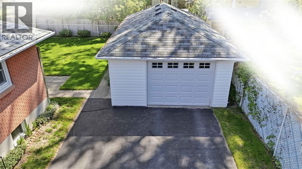 1508 Forest Street, Sarnia photo 27