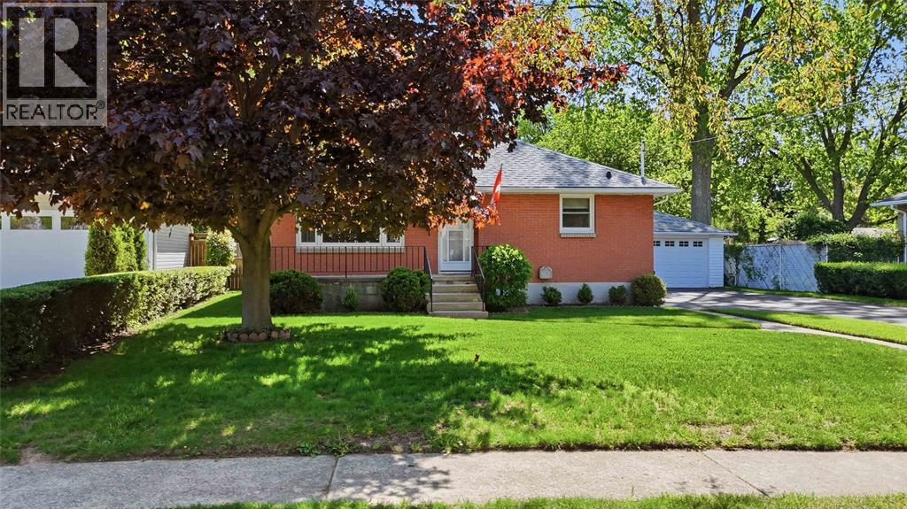 1508 Forest Street, Sarnia photo 41