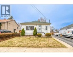 22 DAVID Avenue, Hamilton, Ontario