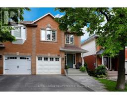 156 CHUDLEIGH STREET, Hamilton, Ontario