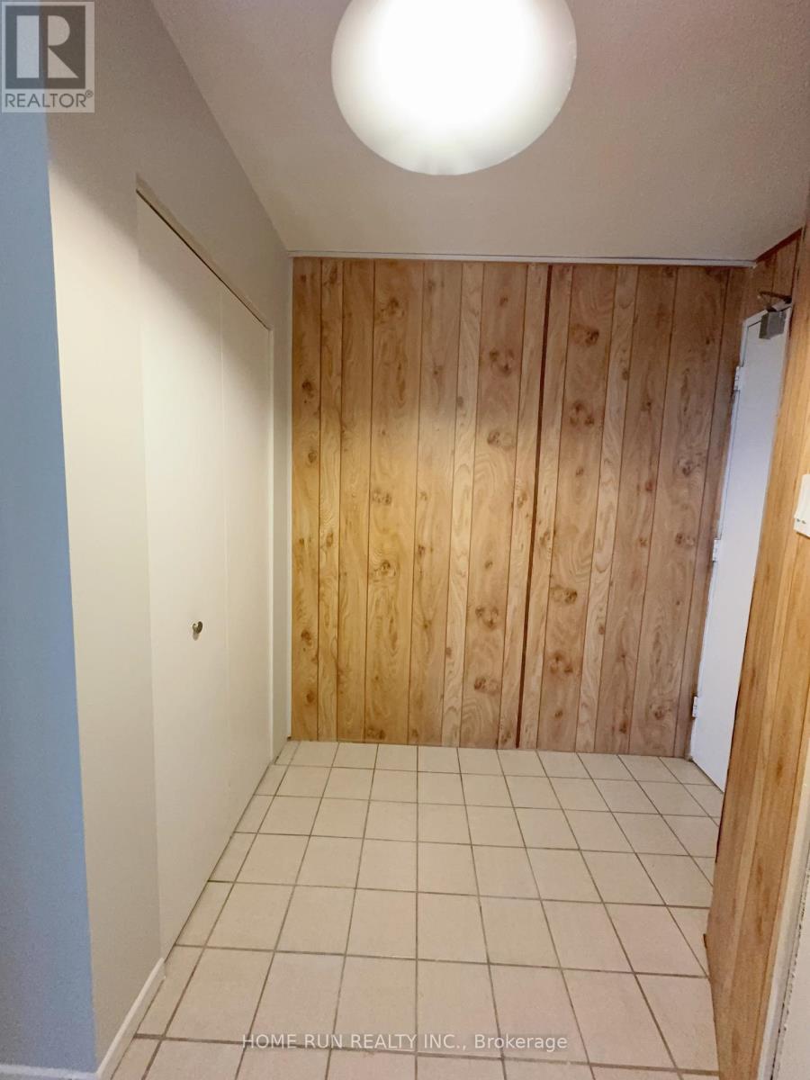 1401 - 1380 Prince Of Wales Drive, Ottawa, Ontario  K2C 3N5 - Photo 2 - X13425128
