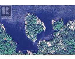 WS89 ISLAND FRENCH RIVER, parry sound remote area (mowat), Ontario