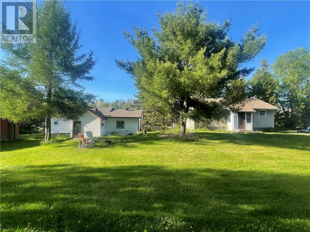 3472 Highway 17, Markstay-Warren, Ontario  P0M 3C0 - Photo 1 - 2128391