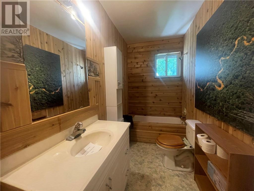 3472 Highway 17, Markstay-Warren, Ontario  P0M 3C0 - Photo 23 - 2128391
