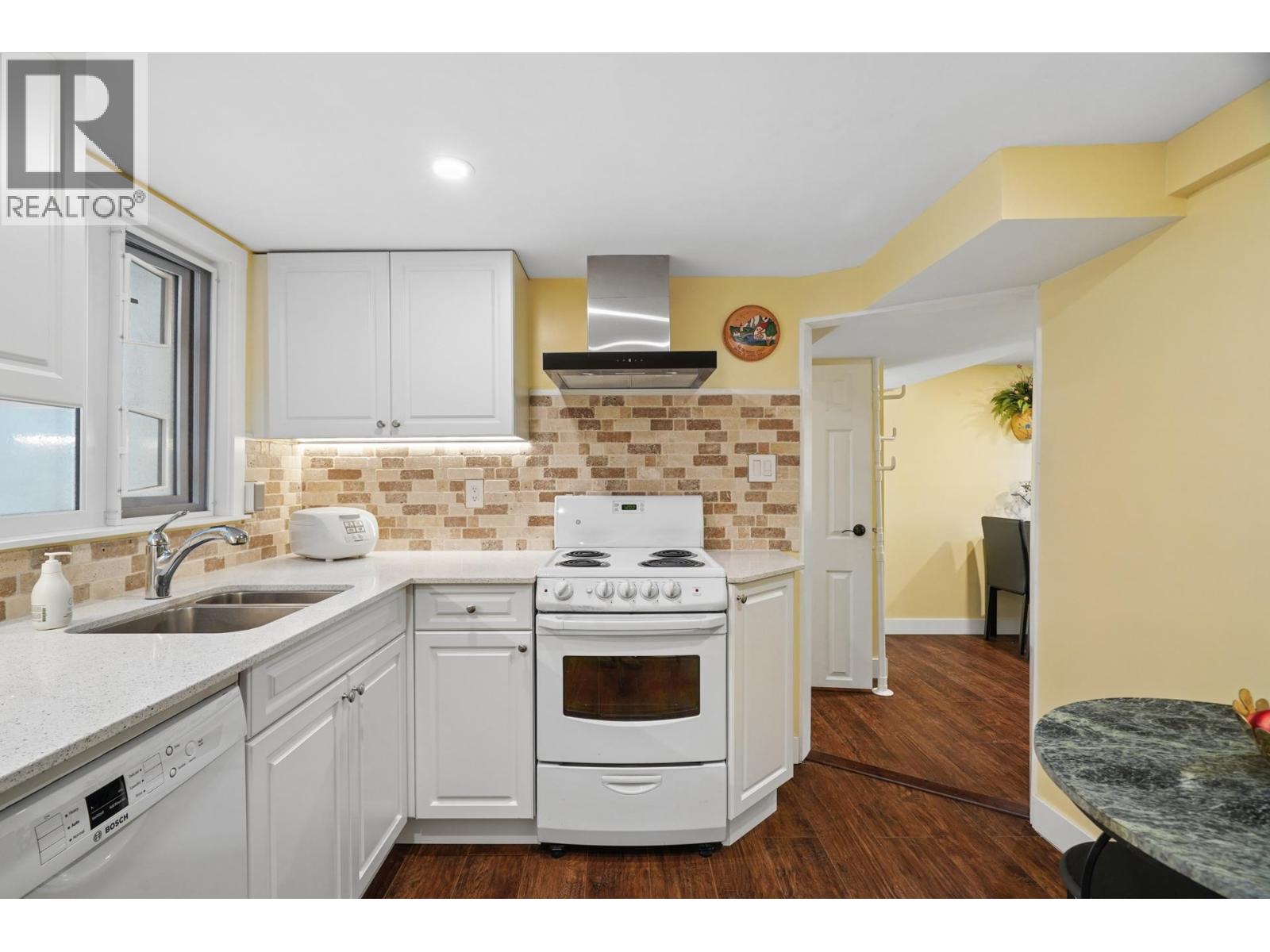 219 E 38th Avenue, Vancouver, British Columbia  V5W 1H3 - Photo 28 - R3134464