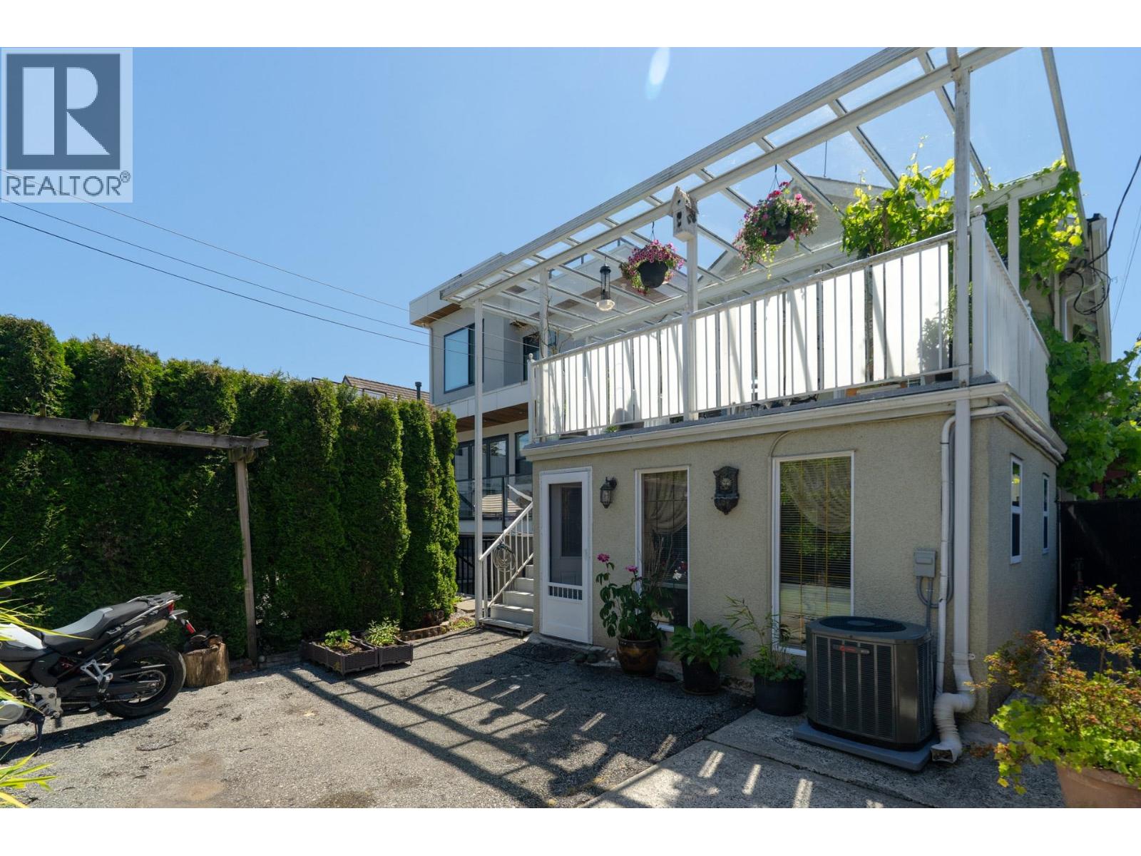 219 E 38th Avenue, Vancouver, British Columbia  V5W 1H3 - Photo 31 - R3134464