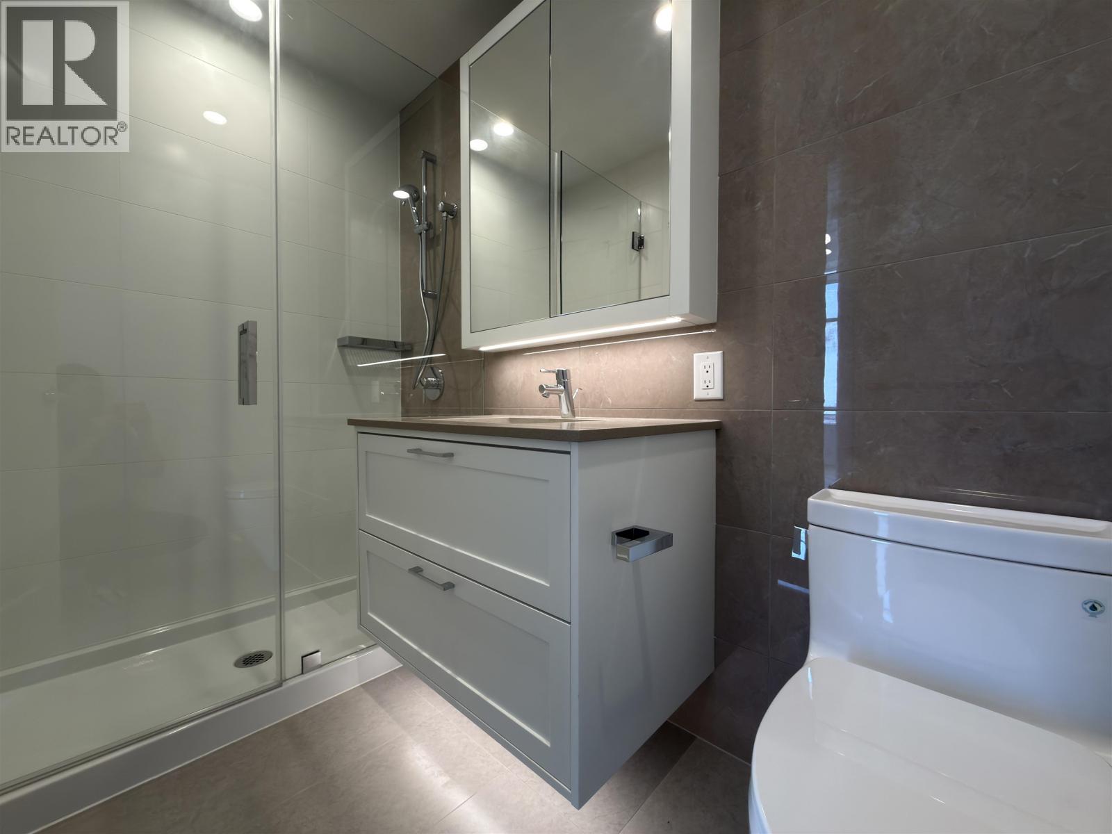 2005 2381 Beta Avenue, Burnaby, British Columbia  V5C 5N1 - Photo 5 - R3134456