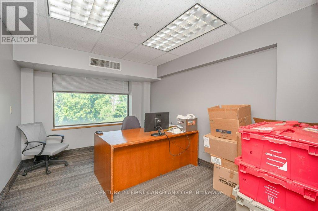 Unit D - 400 Wellington Street N, Hamilton, Ontario  L8L 5B1 - Photo 18 - X13424372
