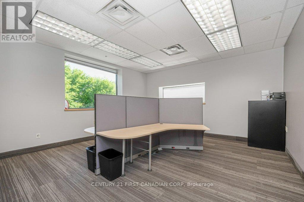 Unit D - 400 Wellington Street N, Hamilton, Ontario  L8L 5B1 - Photo 22 - X13424372