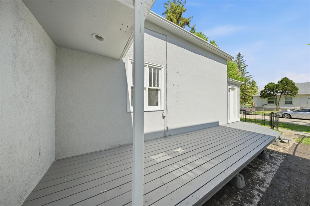 548 Stella Avenue, Winnipeg, Manitoba  R2W 2V4 - Photo 21 - 202613234