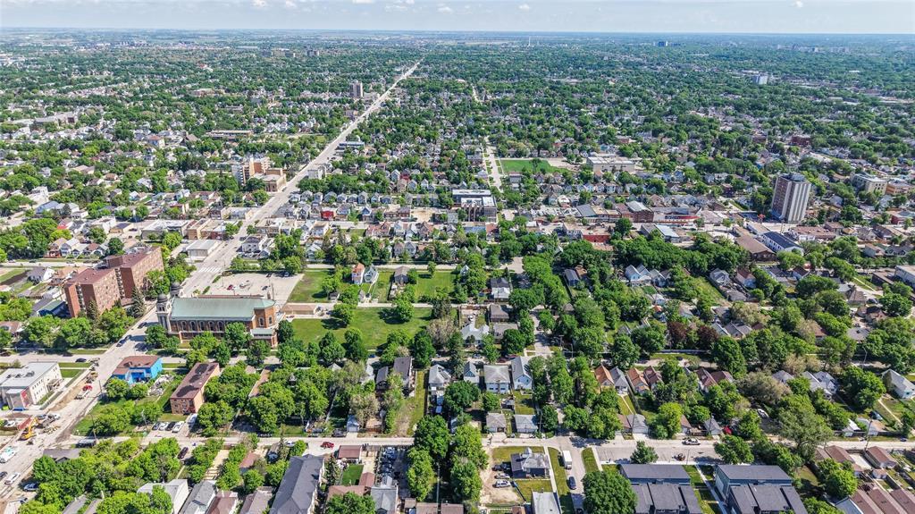 548 Stella Avenue, Winnipeg, Manitoba  R2W 2V4 - Photo 29 - 202613234