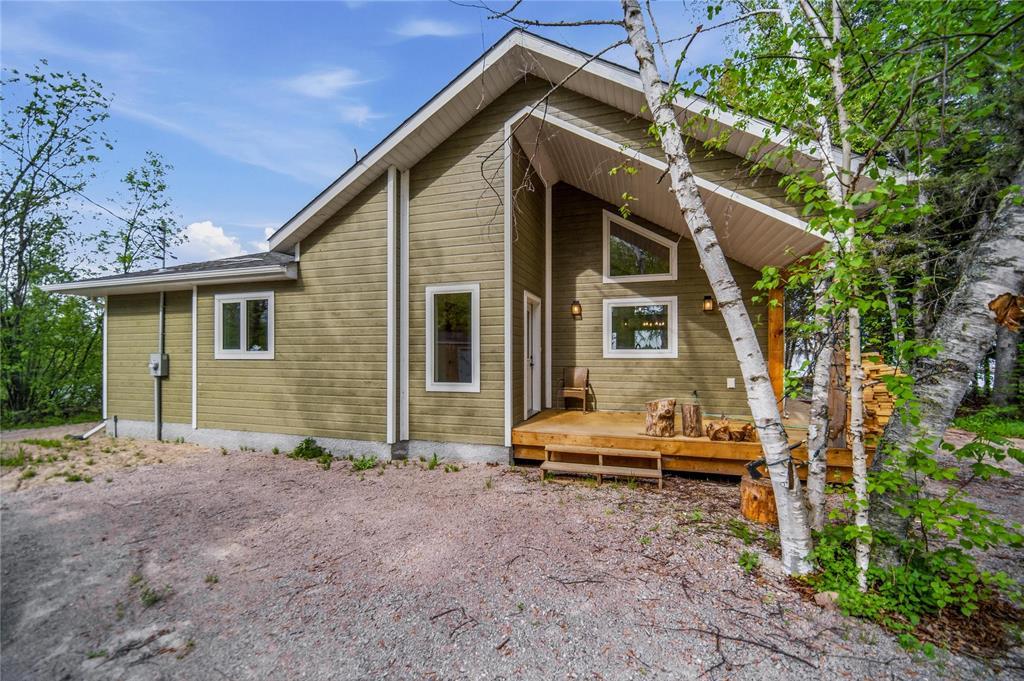 7 Block 1 Road, Whiteshell Provincial Pk, Manitoba R0E 1R0 - Photo 3 - 202613381