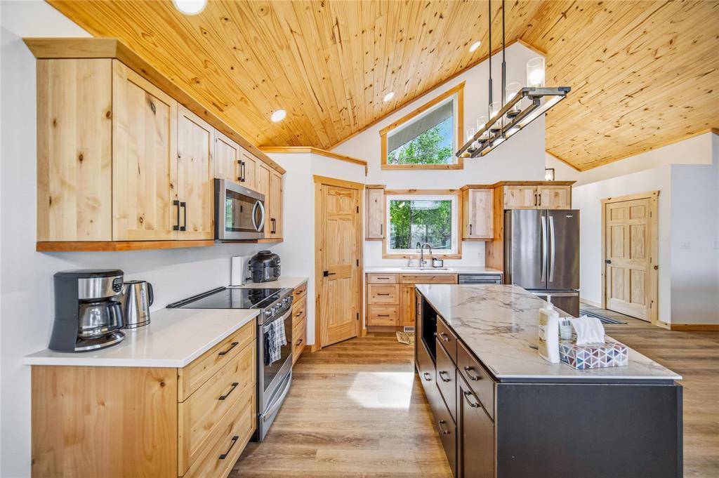 7 Block 1 Road, Whiteshell Provincial Pk, Manitoba R0E 1R0 - Photo 8 - 202613381