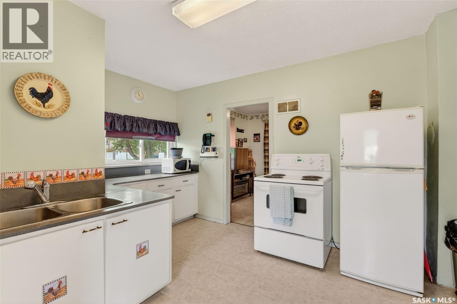 216 1st Avenue S, Melfort, Saskatchewan  S0E 1A0 - Photo 7 - SK038797
