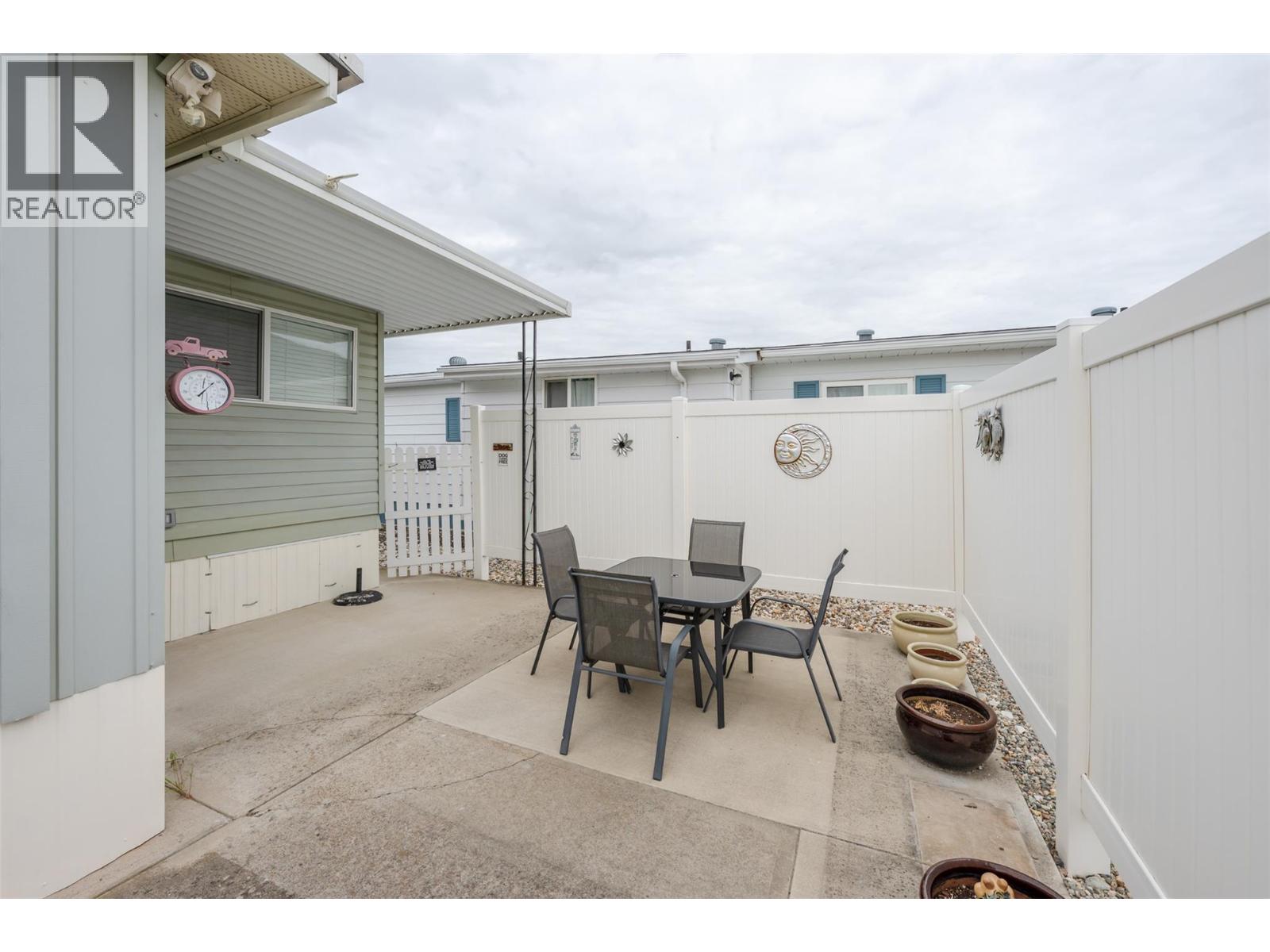 6601 Tucelnuit Drive Unit# 10, Oliver, British Columbia  V0H 1T3 - Photo 6 - 10390701