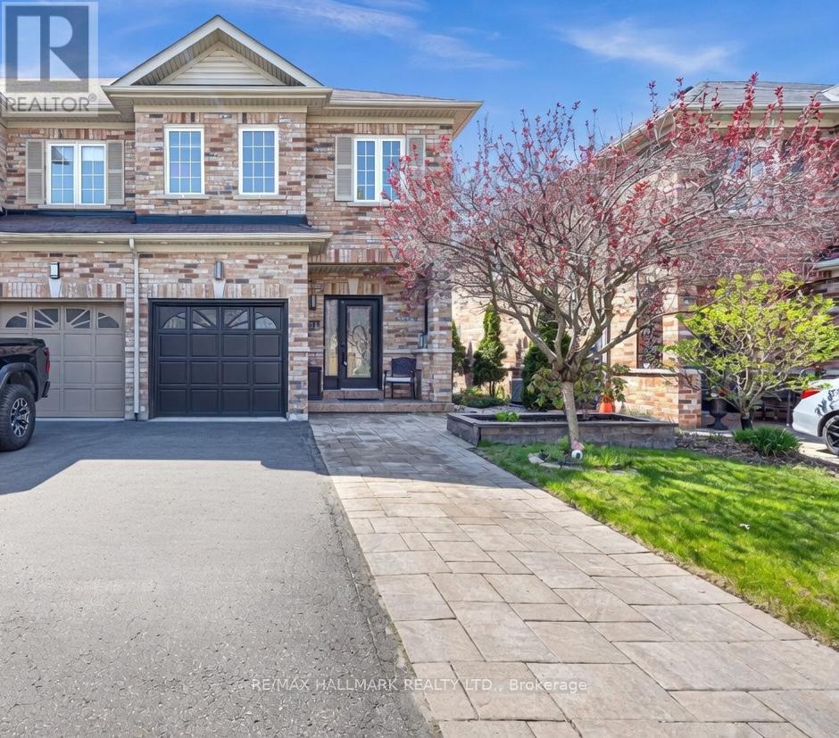 21 SUMMERSIDE AVENUE, Whitby, Ontario