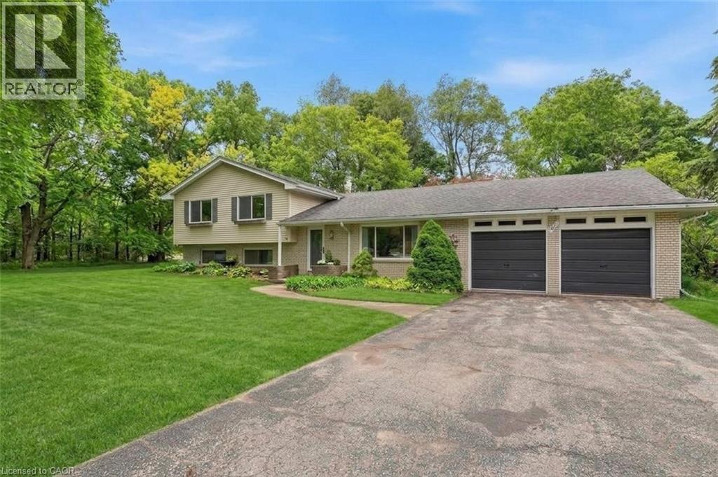 627 WESTMOUNT Road W, Kitchener, Ontario
