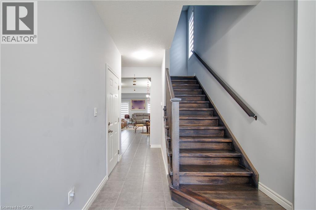 111 Honey Street, Cambridge, Ontario  N1T 0C6 - Photo 3 - 40838433